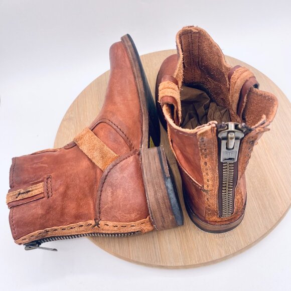 Frye Boots Womens 7.5 Tan Leather Back Zip Vicky Ankle Engineer Moto Biker - Picture 11 of 13